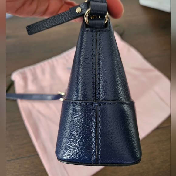 Kate Spade ♠️ Navy Blue Leather Crossbody Dome Bag - Picture 8 of 10